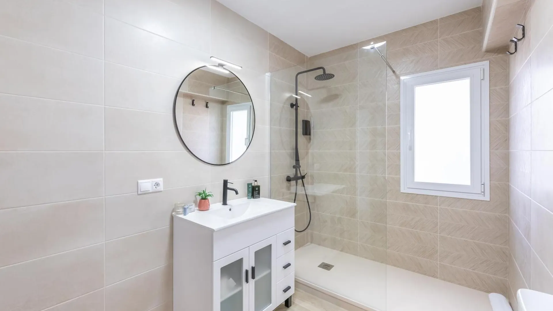 Casa Pepa, Old Town Marbella By Kura Homes Apartment